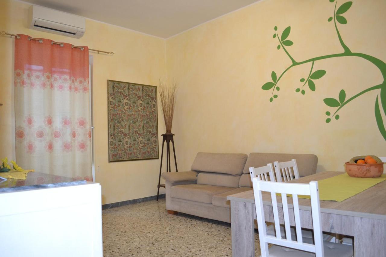 Casa Vacanze Raggio Di Sole Monopoli Βίλα Εξωτερικό φωτογραφία